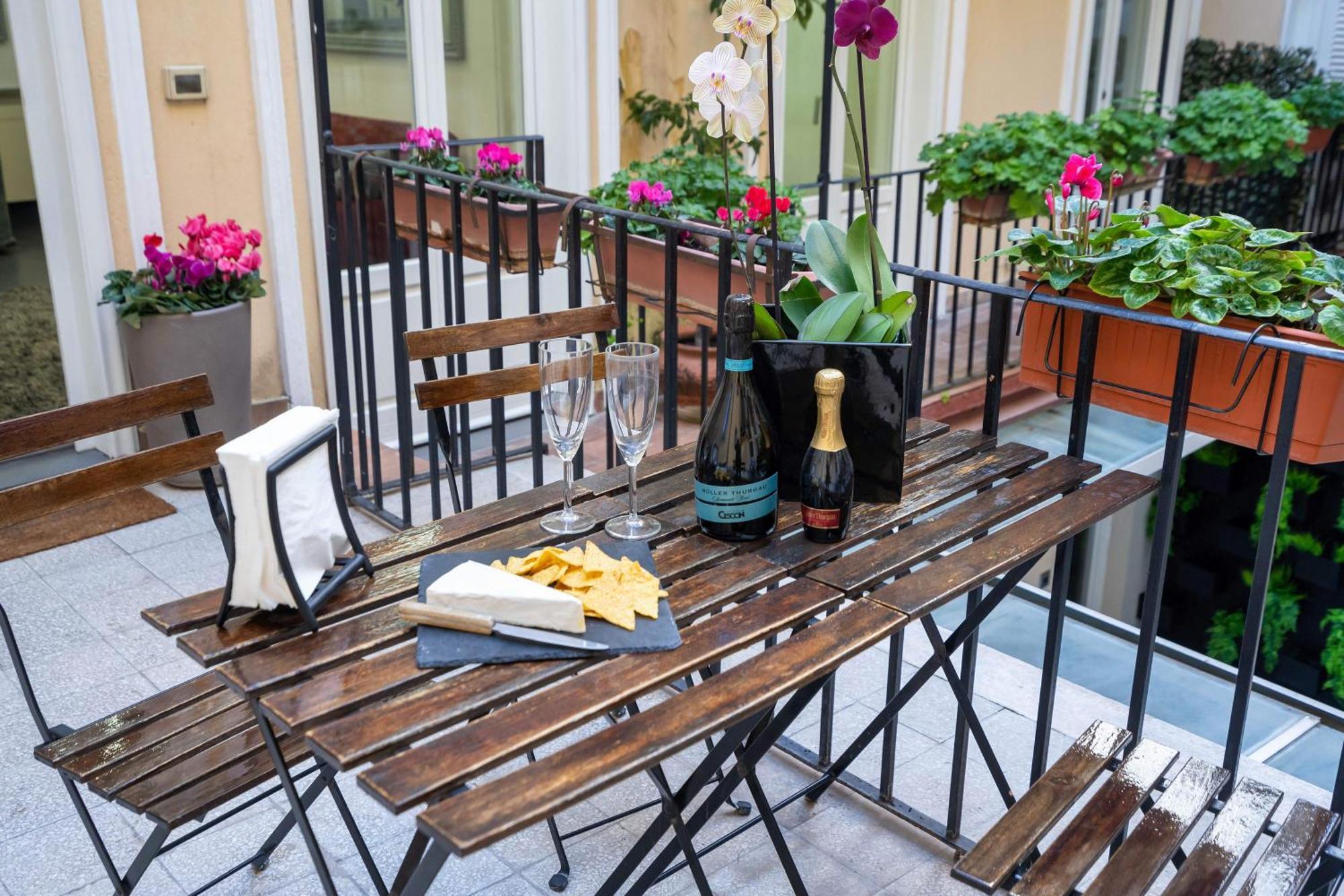 White Style Gambero Apartment Roma Exterior foto